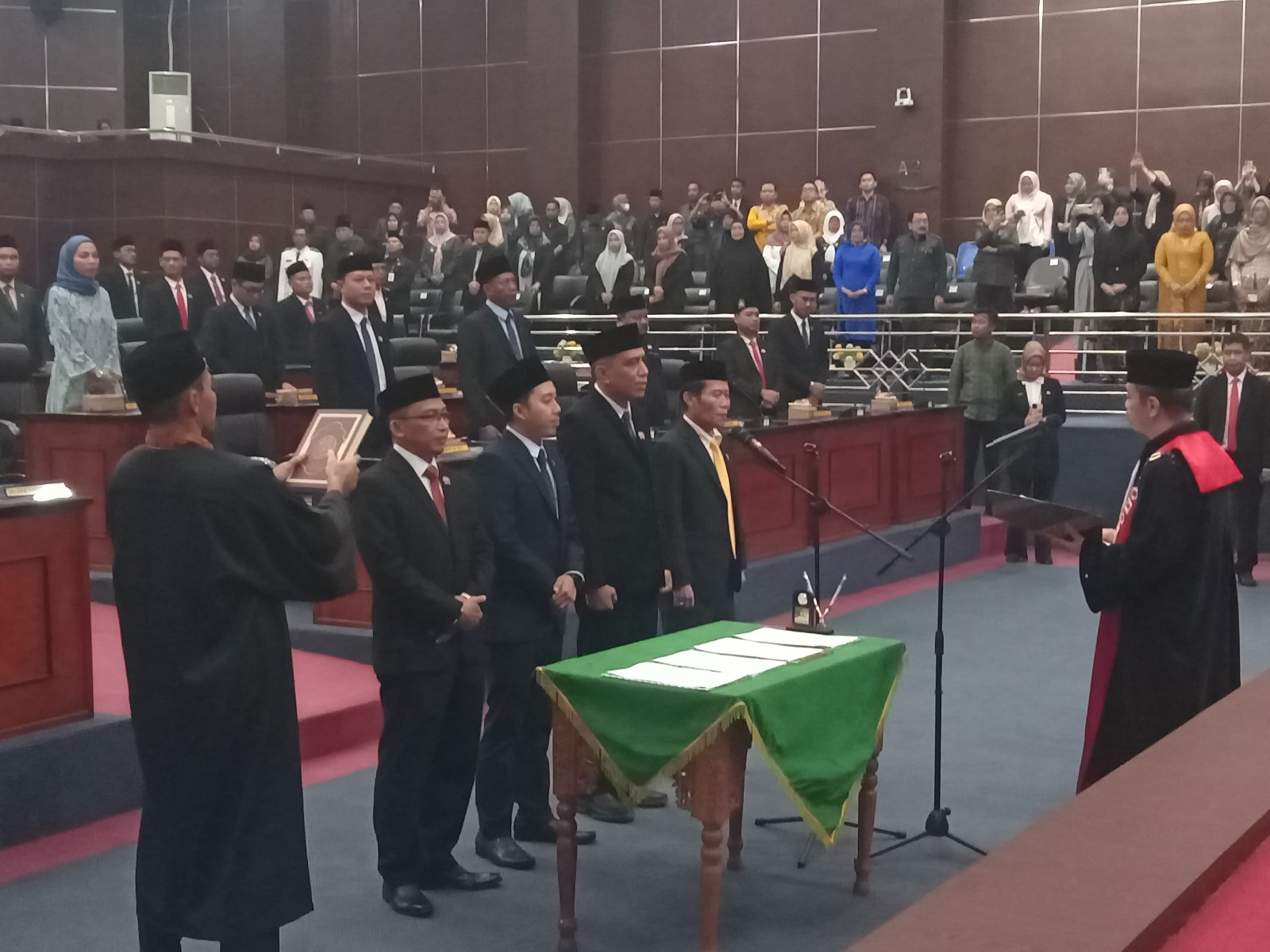 Pelantikan Pimpinan DPRD Kota Serang