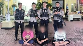Patroli Polisi Gagalkan Tawuran di Jakarta Barat, 11 Remaja Bawa Senjata Tajam Ditangkap/PMJ News