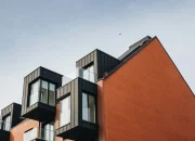 Rumah Modern Hemat Energi: Pilihan Arsitektur Sederhana untuk Pasangan Muda
