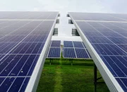 Solusi Energi Terbarukan: Pembangunan Panel Surya untuk Daerah Terpencil