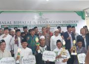 Bagikan Hadiah Lomba, Biwali Banten Lestarikan Budaya Lewat Lomba Takbiran dan Lawang Seketeng