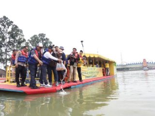 Wow, Pemkot Tangerang Tawarkan Tukar Sampah Jadi Tiket Wisata Sungai Cisadane