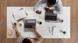 Bagaimana Menurut Anda Peran Sistem Informasi Akuntansi (SIA) dalam Membantu Organisasi atau Usaha di Sekitar Anda