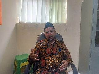 Wakil Ketua IV Baznas Provinsi Banten, Suhud, saat menyampaikan komitmen pengelolaan zakat, infak, dan sedekah kepada masyarakat, Rabu, 31 Desember 2025
