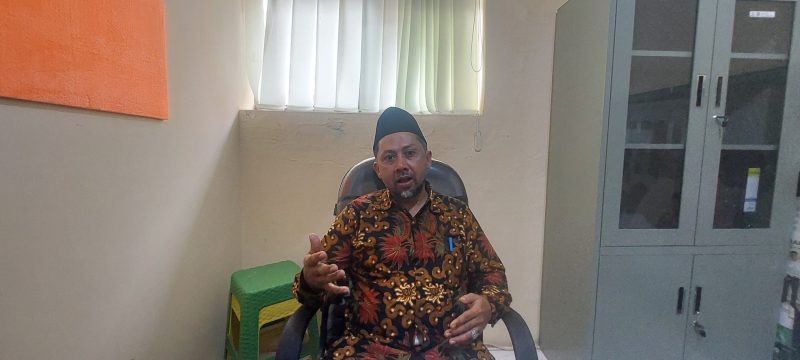 Wakil Ketua IV Baznas Provinsi Banten, Suhud, saat menyampaikan komitmen pengelolaan zakat, infak, dan sedekah kepada masyarakat, Rabu, 31 Desember 2025