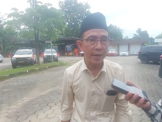 Anggota Komisi I DPRD Provinsi Banten pasca bersama Kapolda Banten menyaksikan pemusnahan barang bukti narkoba dan minuman keras hasil pengungkapan kasus sepanjang 2025, Jumat, 26 Desember 2025