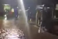 Genangan banjir merendam permukiman warga di salah satu kecamatan di Kabupaten Serang akibat hujan deras yang mengguyur wilayah tersebut selama beberapa hari terakhir.