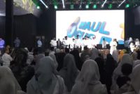 Nyai Sinta Nuriyah Wahid menyampaikan sambutan pada peringatan Haul ke-16 Gus Dur di Ciganjur, Jakarta Selatan, disaksikan tokoh nasional lintas agama, Sabtu, 20 Desember 2025