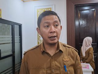 Kepala DinkopUKMPerindag Kota Serang Wahyu Nurjamil