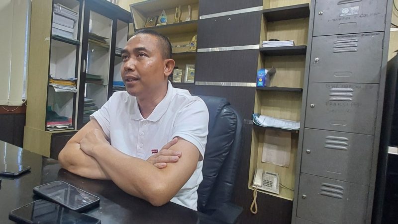 Ketua Komisi 3 DPRD Kabupaten Serang Supiyanto saat memberikan keterangan terkait evaluasi Pendapatan Asli Daerah tahun 2025.