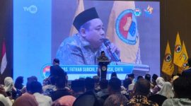 Ketua Umum PB IKA PMII Fathan Subchi menyampaikan pernyataan sikap terkait konflik internal PBNU dan dorongan pelaksanaan Muktamar Bersama di Jakarta.
