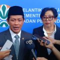 Menteri Lingkungan Hidup Hanif Faisol Nurofiq saat meninjau persoalan pengelolaan sampah di TPA Cipeucang, Tangerang Selatan.