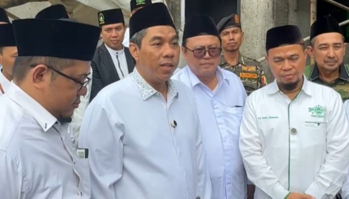 Kunjungan pertama Pj Ketum PBNU KH Zulfa Musthofa ke PWNU Banten disambut penuh dukungan. PWNU Banten menegaskan satu komando mengikuti keputusan pleno Rais Syuriah PBNU. Simak dinamika organisasi, respons daerah, serta arah konsolidasi NU, Kamis, 11 Desember 2025
