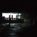 Luapan air banjir merendam permukiman warga di Kecamatan Padarincang, Kabupaten Serang, akibat hujan deras yang turun sejak Minggu sore, 28 Desember 2025