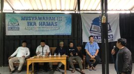 Musyawarah III IKA HAMAS saat berlangsungnya sidang pemilihan Ketua Umum di Warkop 1926, Kramatwatu, Kabupaten Serang, Sabtu, 27 Desember 2025
