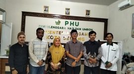 Pengurus ISNU Kota Serang bersama Kepala Kantor Kemenhaj Kota Serang Hj. Umi Sahiyah saat audiensi di Kantor Kemenhaj Kota Serang, Ciwaru, Selasa, 30 Desember 2025