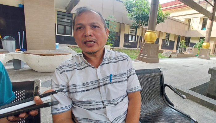 Sekretaris Dinas Satpol PP Kabupaten Serang, Ade Sofian, membenarkan hasil rapat gabungan antara DPMPTSP, Satpol PP, Dinas Kesehatan, Dishub, Dinas PU, dan pihak Mie Gacoan dalam rapat koordinasi di Puspemkab Serang, Jumat, 12 Desember 2025