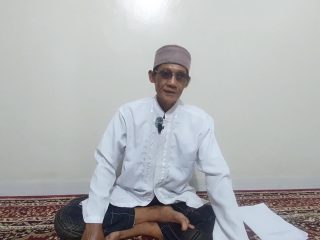 Tokoh agama Kecamatan Kasemen, KH Saudi Mu’in, memberikan pandangan terkait polemik kehadiran tokoh Islam dalam perayaan Natal demi menjaga kerukunan antarumat beragama, Selasa, 30 Desember 2025