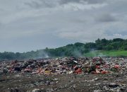 DLH Kalim TPS Bolang Lebak Wangi Sudah Ditutup, Warga Temukan Sampah Masih Menumpuk, Dikirim  Diam-diam?