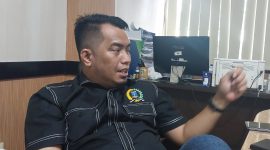 Tumpukan sampah terlihat di salah satu wilayah Kabupaten Serang menjelang libur panjang, mencerminkan persoalan pengelolaan sampah yang belum tertangani optimal.