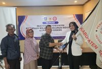 Wartini usai ditetapkan sebagai Ketua PBVSI Kabupaten Serang periode 2026–2030 dalam Muskab di Kantor KONI Kabupaten Serang, Jumat, 19 Desember 2025