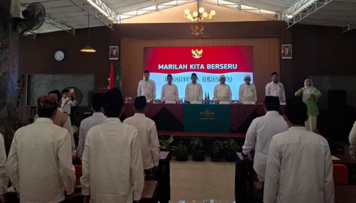 Jajaran pengurus PCNU Kota Serang bersama PWNU Banten saat Rapat Pleno Tahun 2026 di Hotel Wisata Baru, Kota Serang, Jumat, 16 Januari 2026