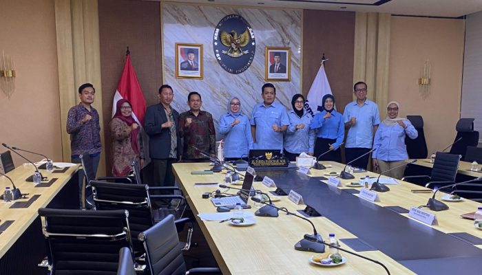 Audiensi UIN SMH Banten dengan Wakil Menteri Koperasi RI membahas kolaborasi strategis penguatan Koperasi Reborn berbasis kampus dan mahasiswa, Rabu, 21 Januari 2026