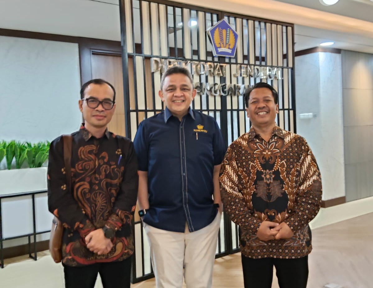 Dewan Pengawas UIN SMH Banten bersama pimpinan kampus saat menggelar rapat perdana tahun 2026 di Gedung Direktorat Jenderal Anggaran Kementerian Keuangan RI, Jakarta Pusat, membahas arah transformasi kelembagaan menuju BLU unggulan, Rabu, 21 Januari 2026