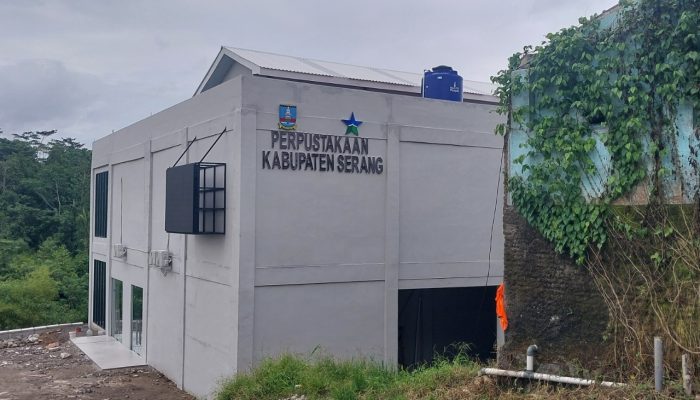 Gedung Perpustakaan DPKD Kabupaten Serang memberi klarifikasi soal anggaran Rp8,6 miliar pembangunan gedung perpustakaan daerah