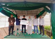 Panen Perdana Seledri Hidroponik di Banten, Dompet Dhuafa dan Permata Bank Syariah Pacu Lahirnya Petani Mandiri Modern