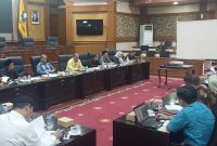 Ketua Fraksi Partai Gerindra DPRD Kabupaten Serang Ahmad Muhibbin saat menyampaikan pandangan terkait penanganan banjir dalam rapat bersama Pemkab Serang.