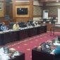 Ketua Fraksi Partai Gerindra DPRD Kabupaten Serang Ahmad Muhibbin saat menyampaikan pandangan terkait penanganan banjir dalam rapat bersama Pemkab Serang.