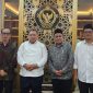 Rektor UIN SMH Banten Prof Muhammad Ishom bersama Anggota V BPK RI Fathan Subchi dalam pertemuan di Banten, membahas penguatan tata kelola dan rencana Raker Universitas 2026.