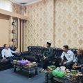 Ketua DPRD Kota Serang Muji Rohman menerima audiensi pengurus ISNU Kota Serang di ruang kerja DPRD, membahas sinergi kelembagaan dan penguatan kebijakan publik, Selasa, 6 Januari 2026