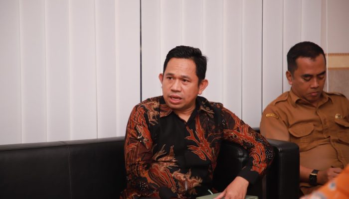 Jajaran pimpinan UIN SMH Banten saat audiensi dengan Kepala Dindikbud Provinsi Banten membahas peningkatan minat kuliah siswa dan sosialisasi PMB 2026