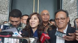 Menteri Komunikasi dan Digital Meutya Hafid menyampaikan sambutan dalam Konvensi Nasional Media Massa Hari Pers Nasional 2026 di Aston Serang Hotel & Convention Center, Banten, Minggu, 8 Februari 2026