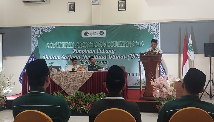 Pelantikan Pengurus PC ISNU Kota Serang masa khidmat 2025–2029 yang dirangkaikan dengan upgrading dan Rakercab di Hotel Puri Kayana, Kota Serang, Minggu, 8 Februari 2026