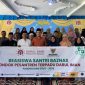Pimpinan Pesantren Darul Iman Pandeglang, Dr KH Dede Permana, MA, saat memberikan arahan kepada wali santri kelas 12 terkait persiapan masuk perguruan tinggi negeri.