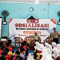 Relawan TAGANA Kabupaten Serang bersiaga saat menjalankan tugas kebencanaan di wilayah rawan bencana.