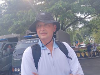 Sekda Kabupaten Serang Zaldi Dhuhana bersama kepala OPD dan camat saat mengikuti retreat penguatan soliditas birokrasi di Adem Anyer Park, Cinangka, Jumat, 13 Februari 2026