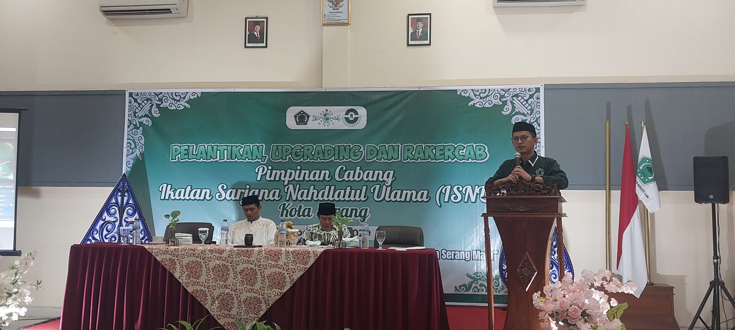 Ketua PC ISNU Kota Serang Asep Najmutsakib masa khidmat 2025–2029 yang dirangkaikan dengan Rakercab di Hotel Puri Kayana, Kota Serang.