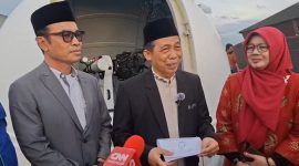 Tim Kemenag Banten bersama BMKG melakukan rukyatul hilal di Gedung Fakultas Syariah UIN Sultan Maulana Hasanuddin Banten, Selasa, 17 Februari 2026