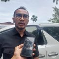 Wakil Ketua Komisi 3 DPRD Kabupaten Serang Eki Baihaki usai rapat pembahasan raperda lingkungan dan pengelolaan sampah di Gedung DPRD Kabupaten Serang, Rabu, 18 Februari 2026