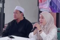 Anggota DPRD Kabupaten Serang Desi Ferawati saat menggelar kegiatan reses sekaligus santunan anak yatim dan buka puasa bersama warga di Kecamatan Kramatwatu, Sabtu, 7 Maret 2026