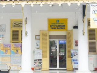 Kantor Bapenda Kabupaten Serang. Anggaran insentif pemungutan pajak dan retribusi daerah mencapai Rp34,2 miliar dalam APBD 2026.