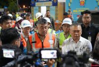 Menteri Perhubungan meninjau langsung aktivitas penyeberangan di Pelabuhan Ciwandan untuk memastikan kelancaran arus mudik Lebaran 2026.