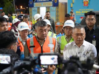 Menteri Perhubungan meninjau langsung aktivitas penyeberangan di Pelabuhan Ciwandan untuk memastikan kelancaran arus mudik Lebaran 2026.