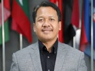 Beasiswa Indonesia Bangkit 2026 membuka peluang kuliah gratis bagi mahasiswa berprestasi di bidang keagamaan dan sains.