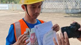 Tim kuasa hukum Afifudin menyampaikan pernyataan kepada media terkait dugaan PHK sepihak dan polemik pemanggilan tanpa pendamping hukum.