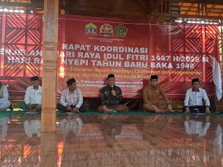 Tokoh agama, pemerintah, dan aparat keamanan mengikuti rapat koordinasi FKUB Kota Serang di Kebun Kebangsaan Waladun Sholeh, Walantaka, Selasa, 17 Maret 2026